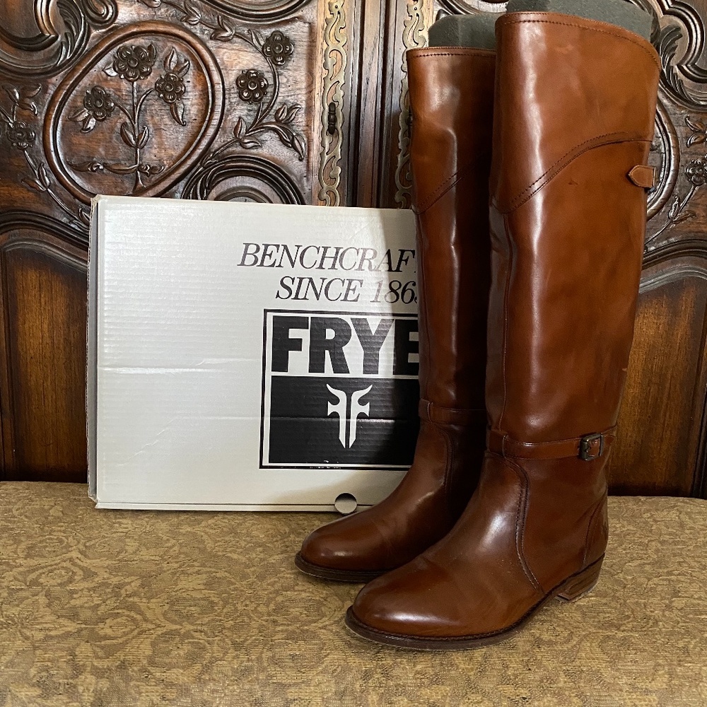 Women's Frye Tall Chestnut Color Polish Riding Boot Size 9M